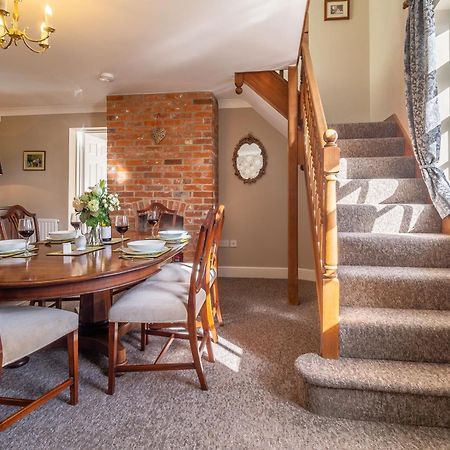 Maltings Lodge Chelsworth Экстерьер фото