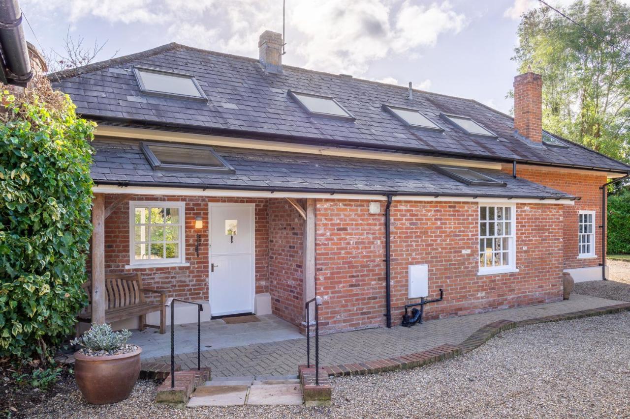 Maltings Lodge Chelsworth Экстерьер фото