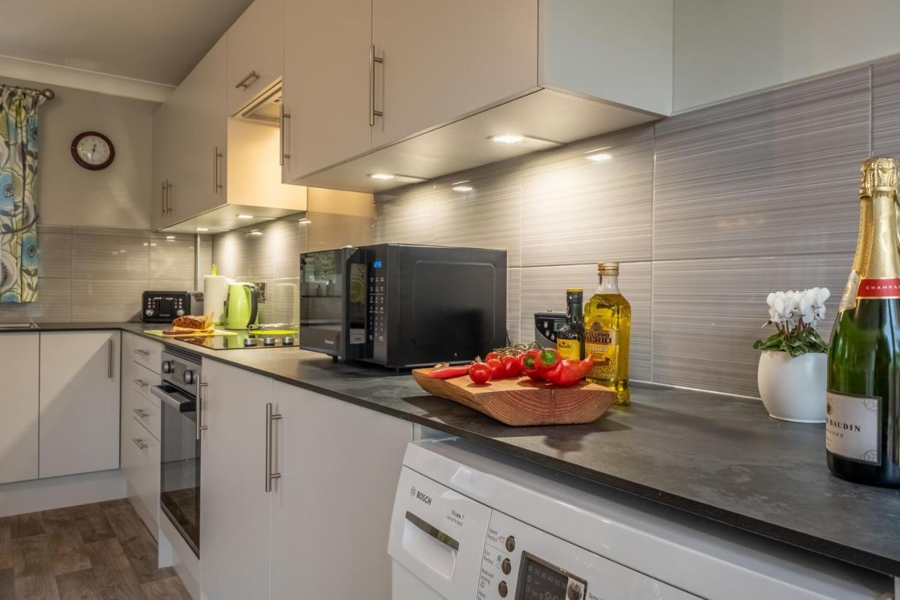 Maltings Lodge Chelsworth Экстерьер фото